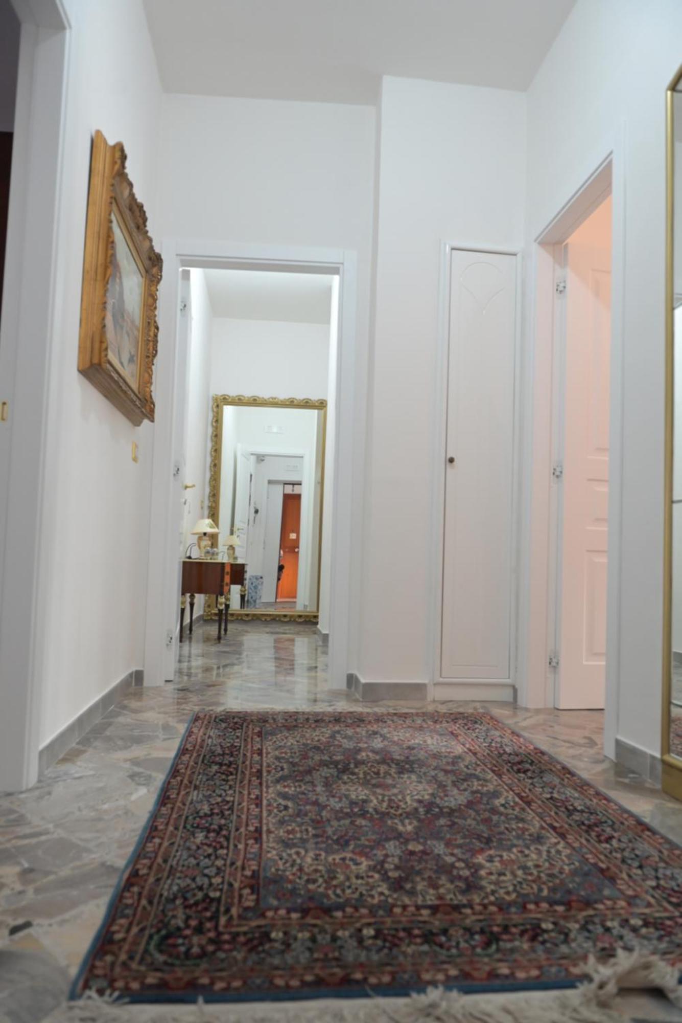 The Rooms Of Swami Барі Екстер'єр фото