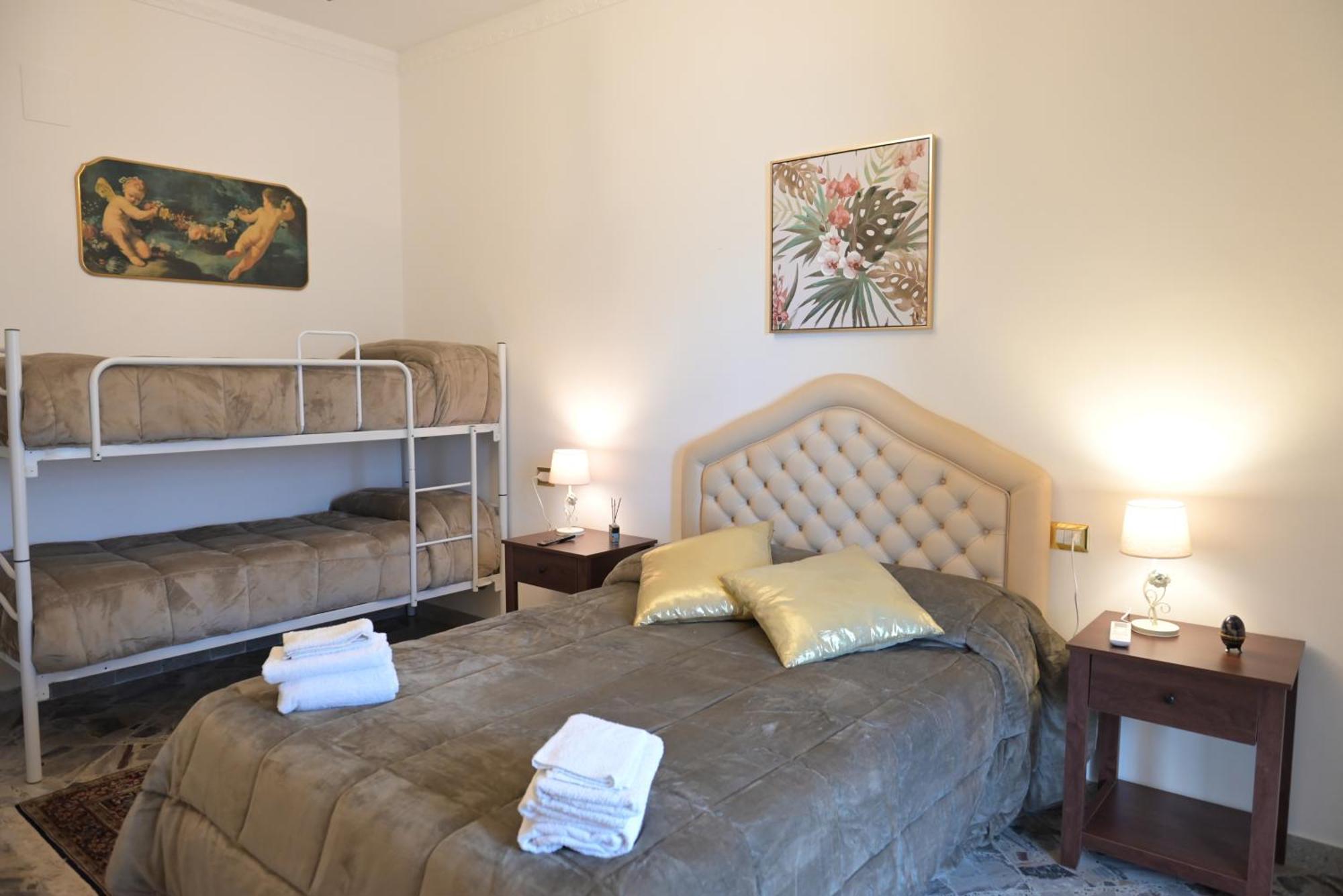 The Rooms Of Swami Барі Екстер'єр фото