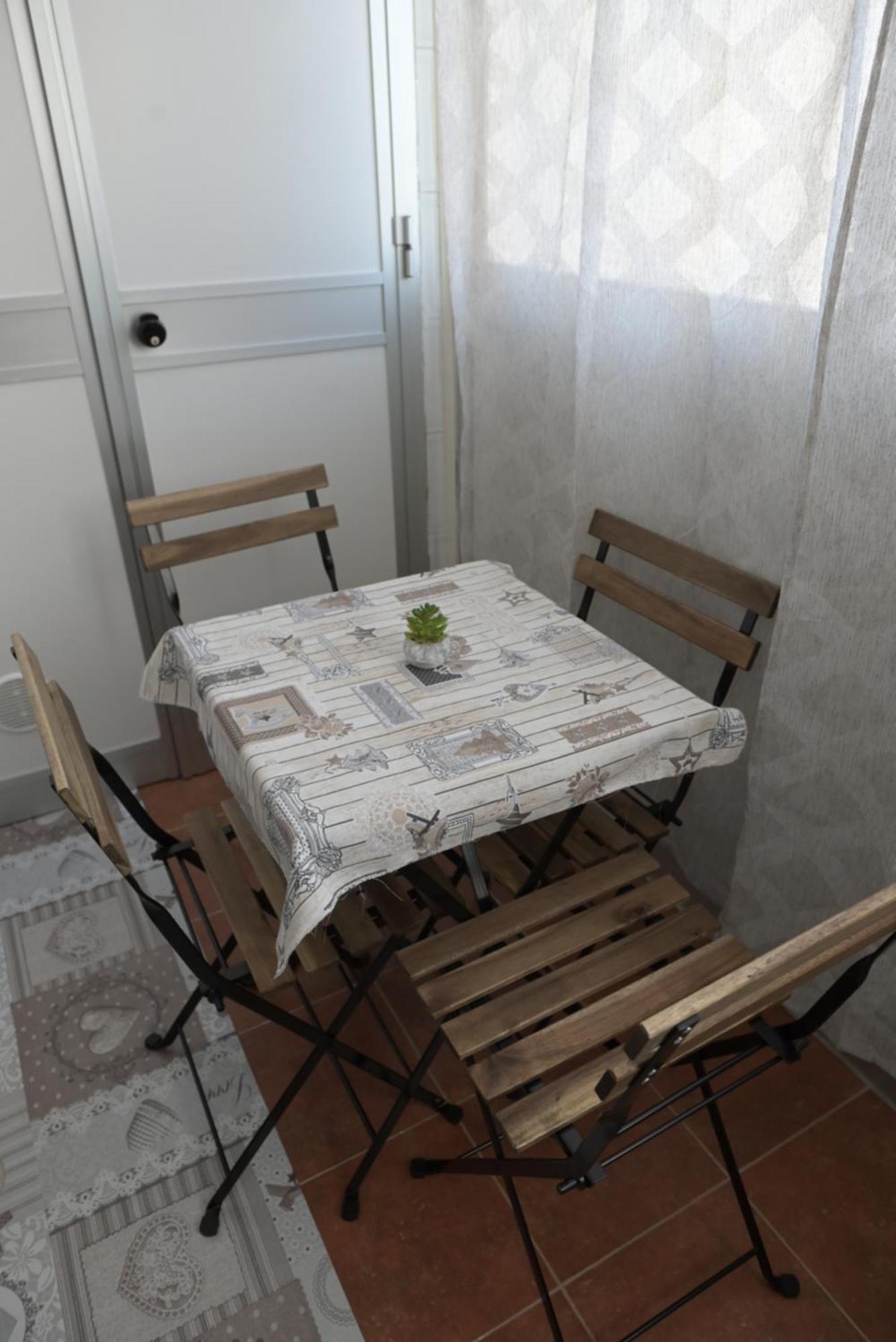 The Rooms Of Swami Барі Екстер'єр фото