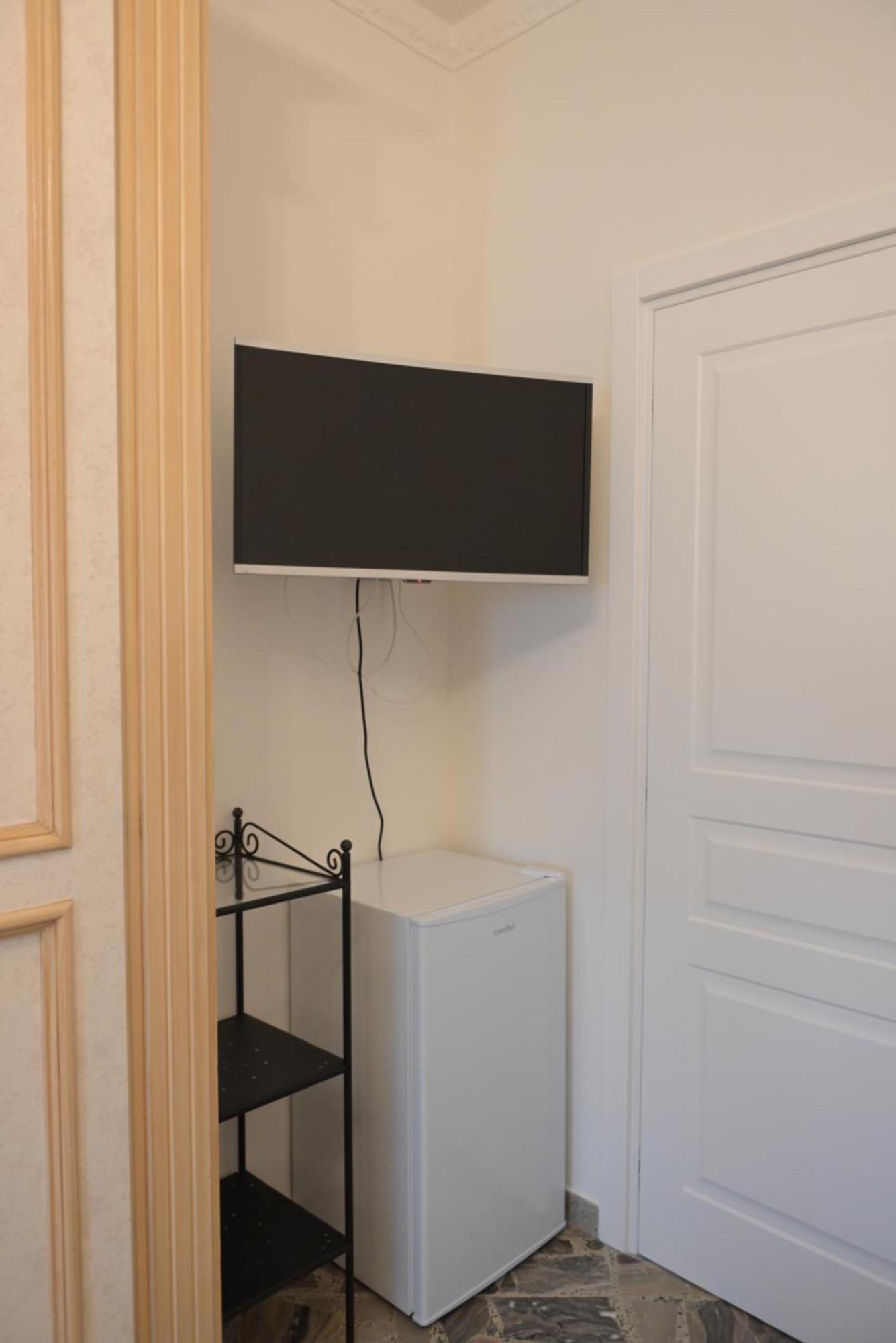 The Rooms Of Swami Барі Екстер'єр фото